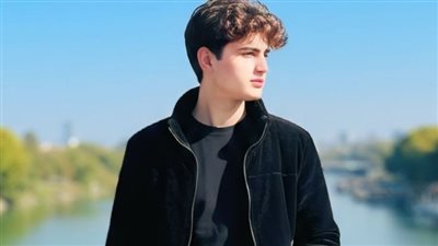نور بعد عتمه بقلم منى السيد