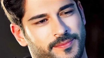 خدع زوجته ب 500 مليون دولار وهرب